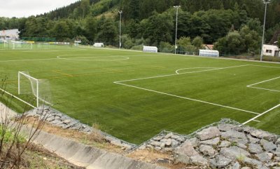Nová umělá tráva na stadionu v Boskovicích stála miliony korun