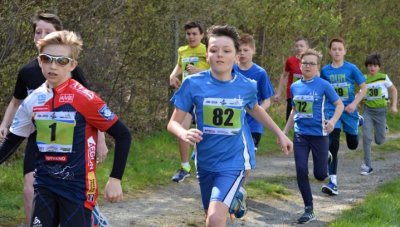 Aprílové závodění v Okresní běžecké lize přináší první změny