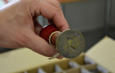 Státní okresní archiv vystavuje obecní a cechovní typáře a pečeti