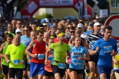 Okresní běžecká liga pokračovala půlmaratonem a desítkou