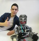 Robot Akio z Jedovnic. Jeho konstruktér Jan Kratochvíl potřeboval na jeho stavbu 200 hodin. Foto archiv