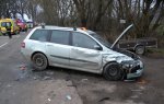 FOTOREPORTÁŽ - U Vážan se střetla dvě osobní auta