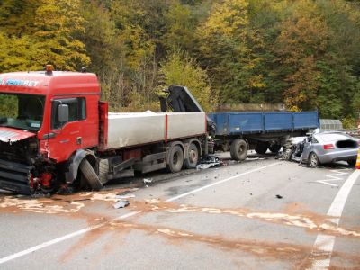 Řidička nepřežila srážku s nákladním autem